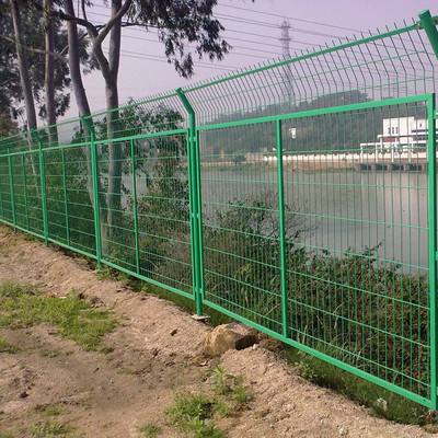 河道防护铁丝网 饮水区护栏网