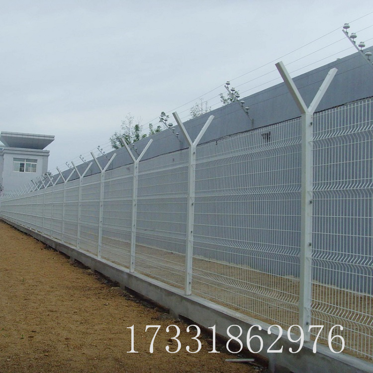 监狱、看守所巡逻道具有监视钢网墙